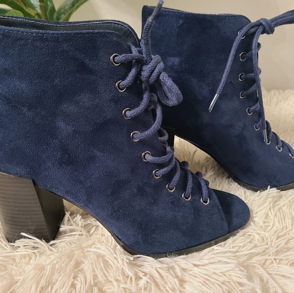 Lace-up booties